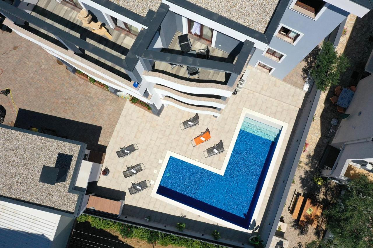 נובליה Villa Mariella מראה חיצוני תמונה