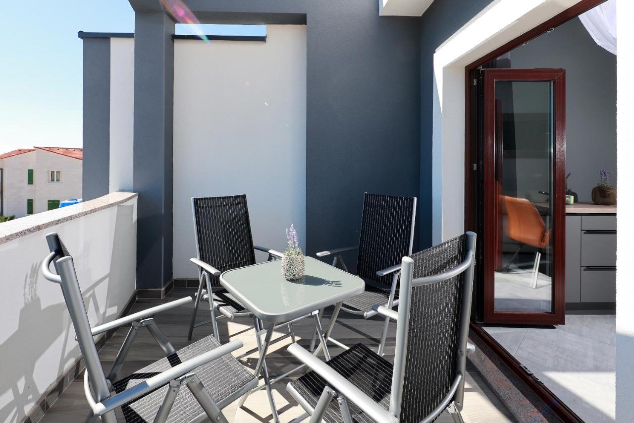 נובליה Villa Mariella מראה חיצוני תמונה